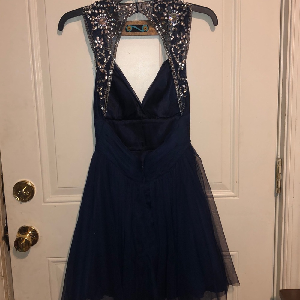 Dress - Picture 4 of 4
